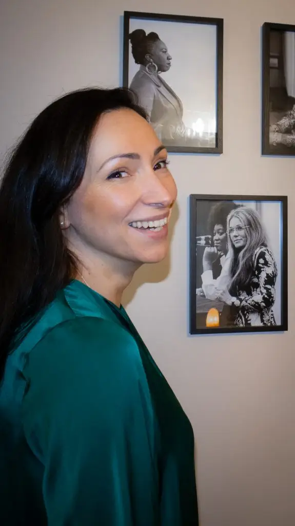 Photo stephanie madeira profil souriante